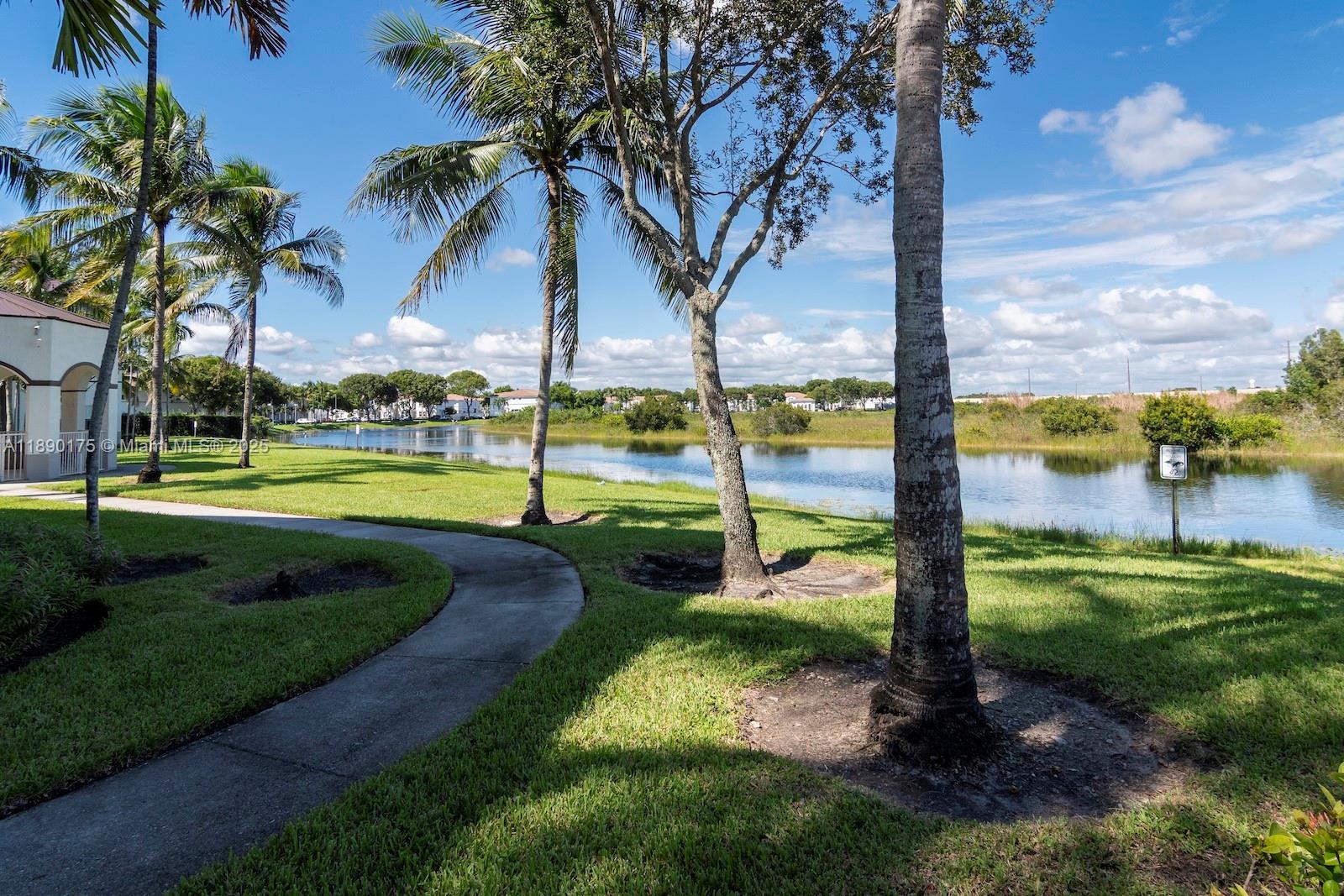 COURTYARDS TWO CONDO - Residential