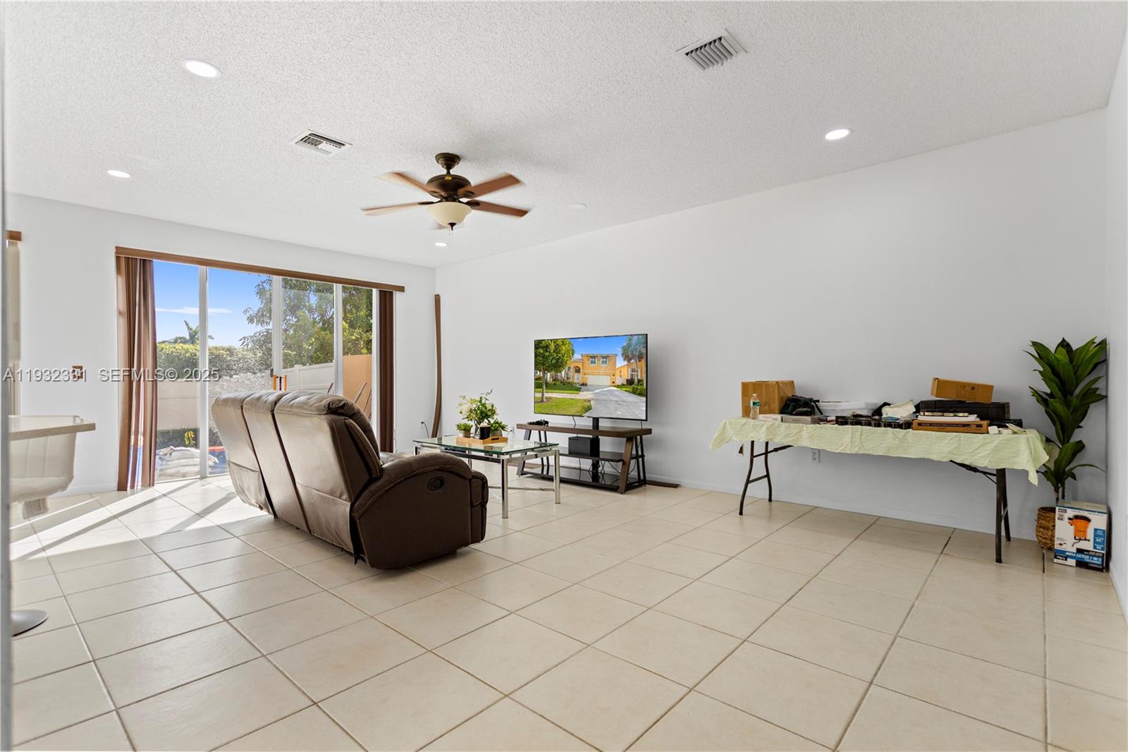 TOWNGATE - Residential