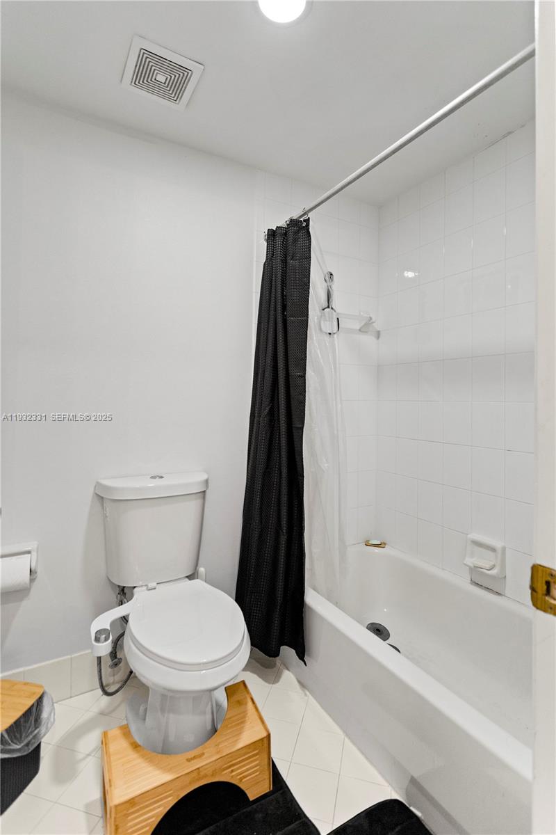 TOWNGATE - Residential