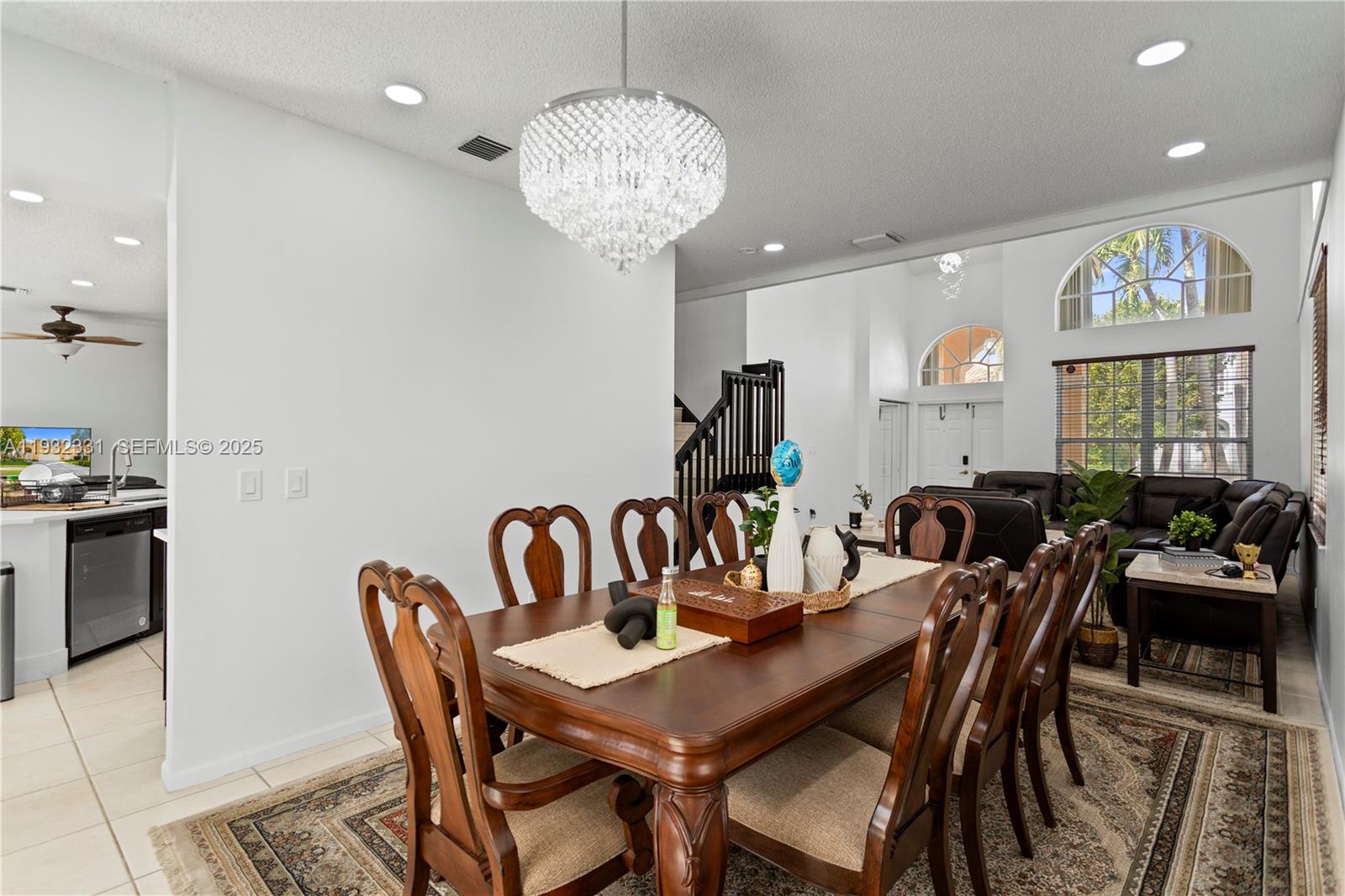 TOWNGATE - Residential