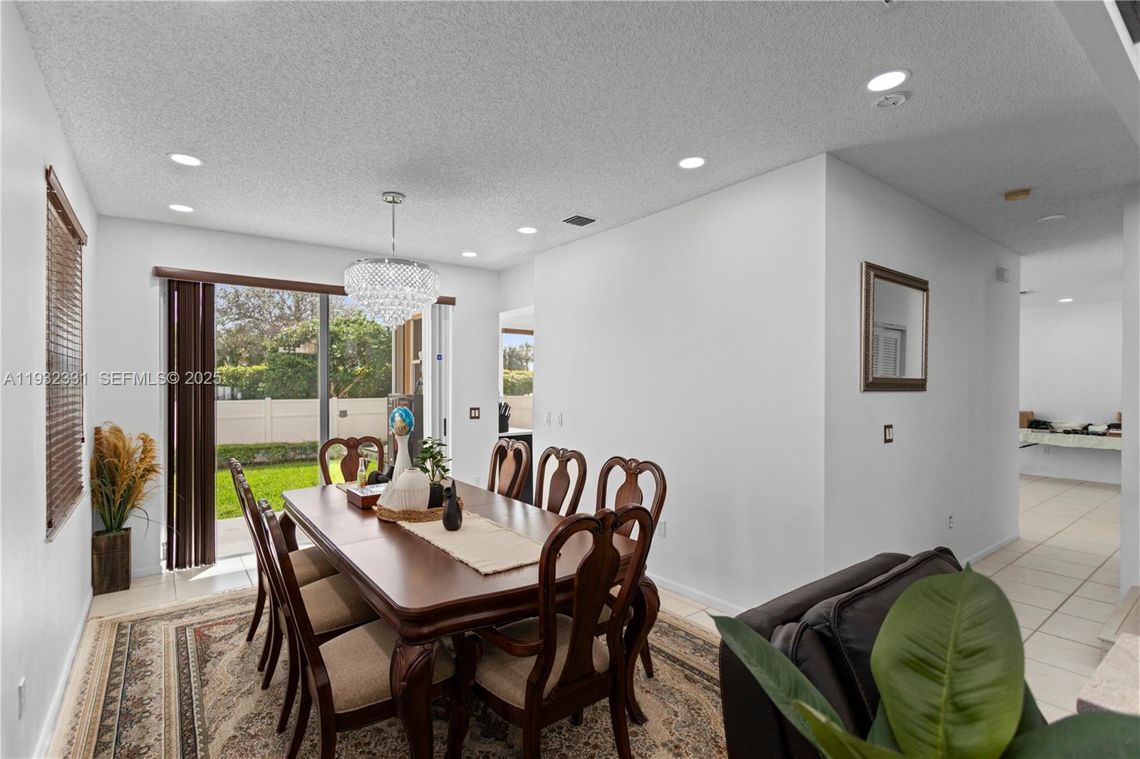 TOWNGATE - Residential