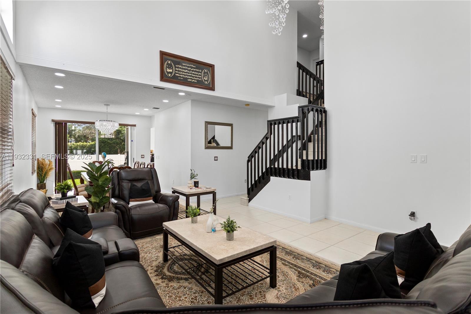 TOWNGATE - Residential