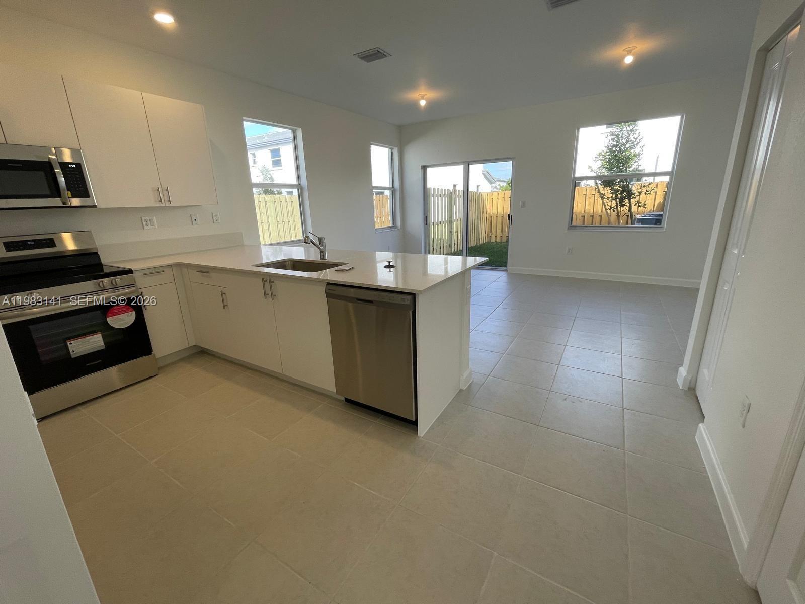 Cedar Pointe - Residential Lease