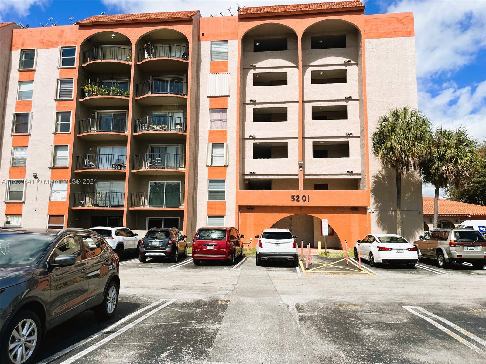FIRST FLOOR CONDO LOCATED IN A GATED COMPLEX AND IS  READY TO RECEIVE  A NEW TENANT. IT  HAS LIVING-DINING ROOM, 1 BEDROOM 1 FULL BATHROOM, KITCHEN AND A  LARGE BALCONY. CERAMIC TILE FLOOR. ACCORDION HURRICANE SHUTTERS. LAUNDRY FACILITIES ON EACH FLOOR OF THE BUILDING. 1 ASSIGNED PARKING SPACE. CLUBHOUSE, POOL, GYM. EXCELLENT LOCATION WITH SHORT DISTANCE TO MIAMI AIRPORT, HIGHWAYS, DINING AND SHOPING.