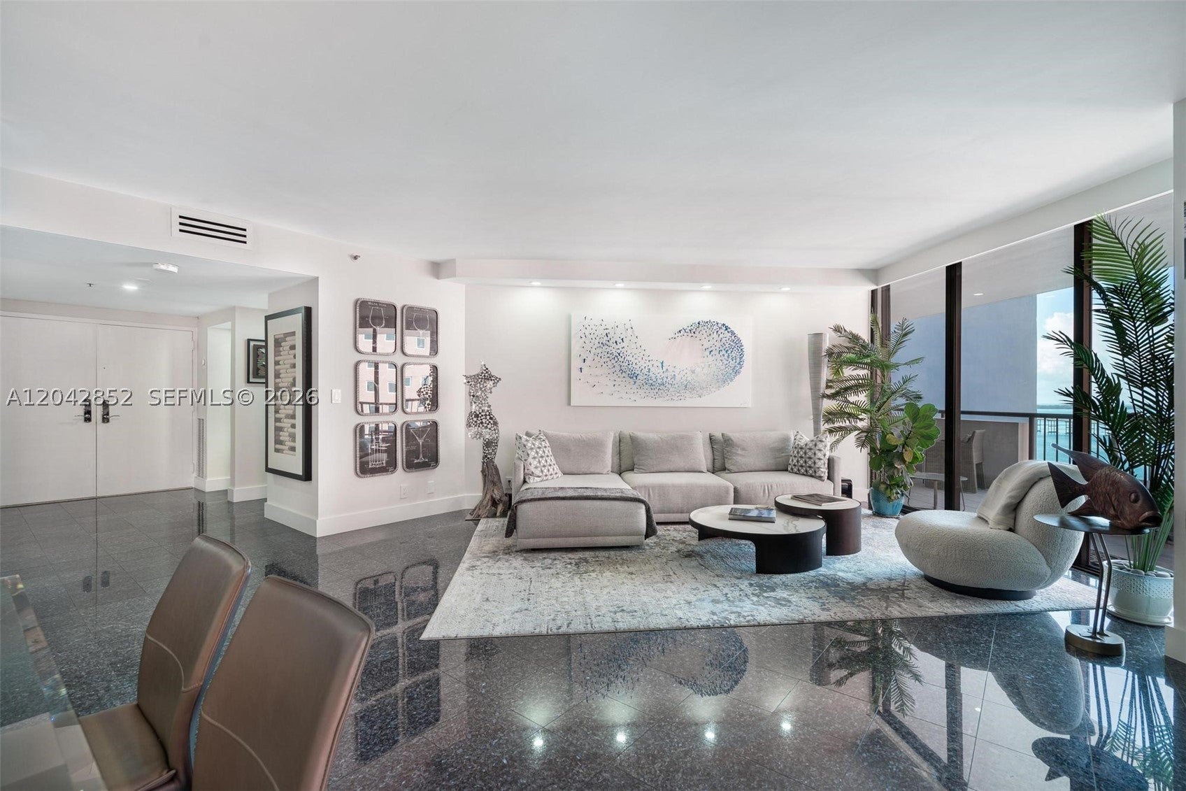 1581 Brickell Ave 1805