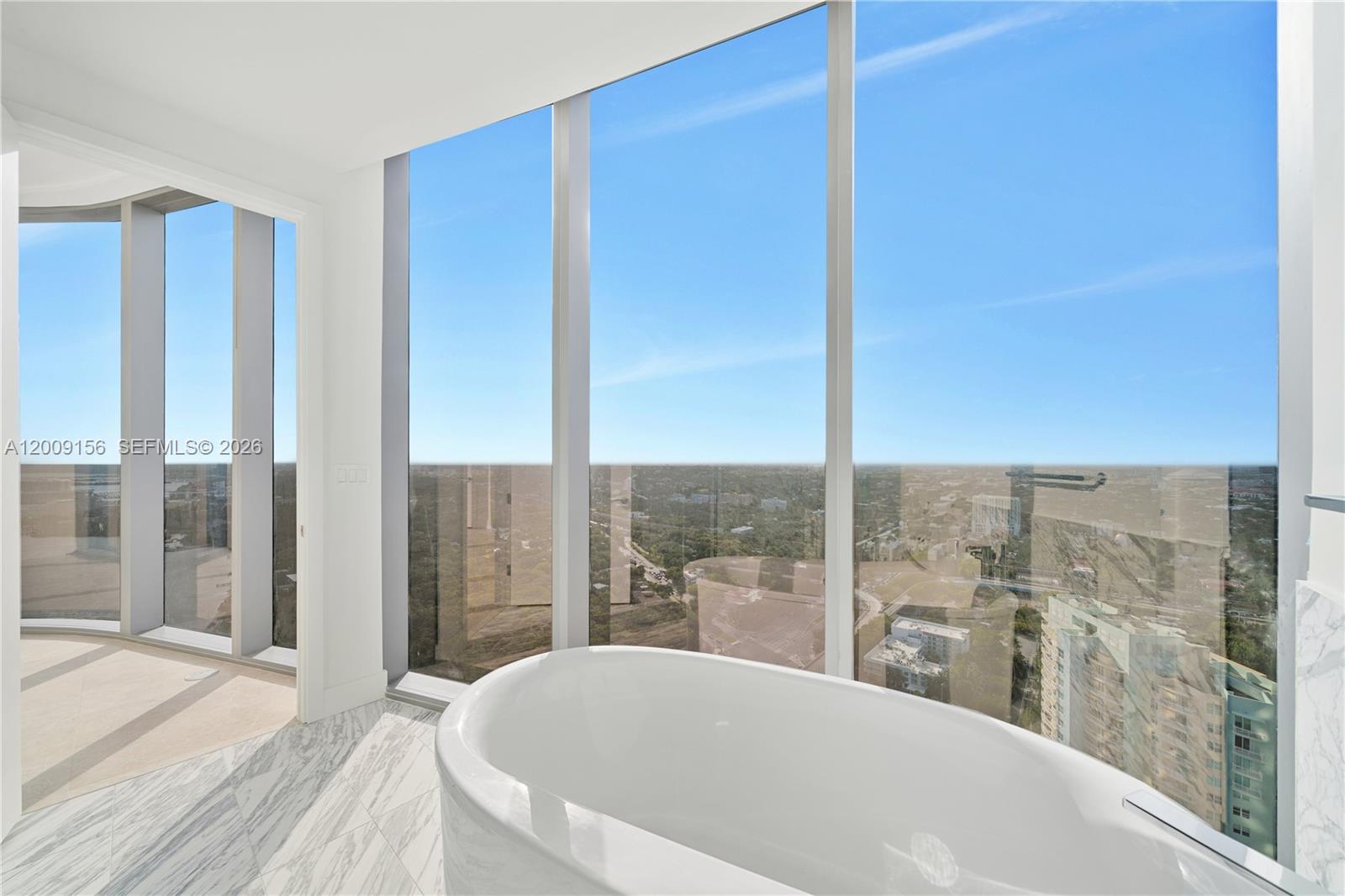 UNA Residences - Residential