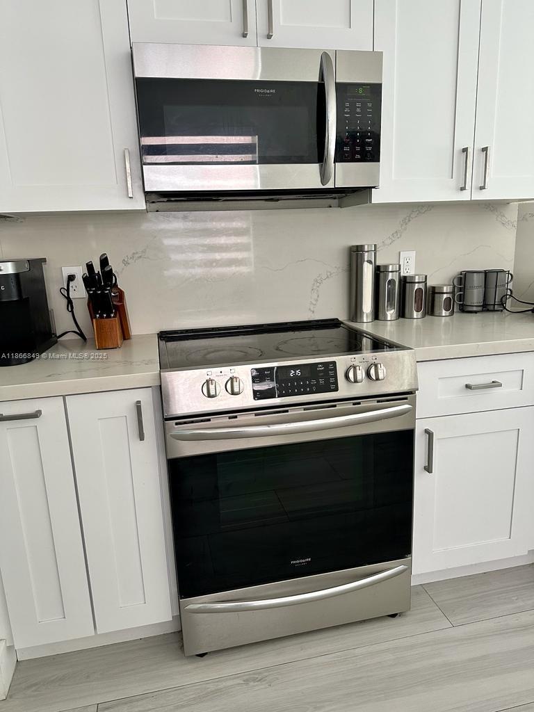 SILVER LAKES PHASE III - Residential Lease