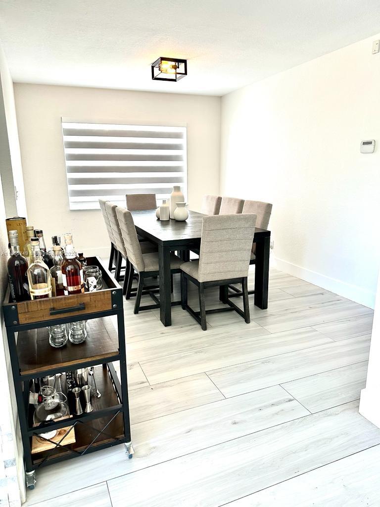 SILVER LAKES PHASE III - Residential Lease