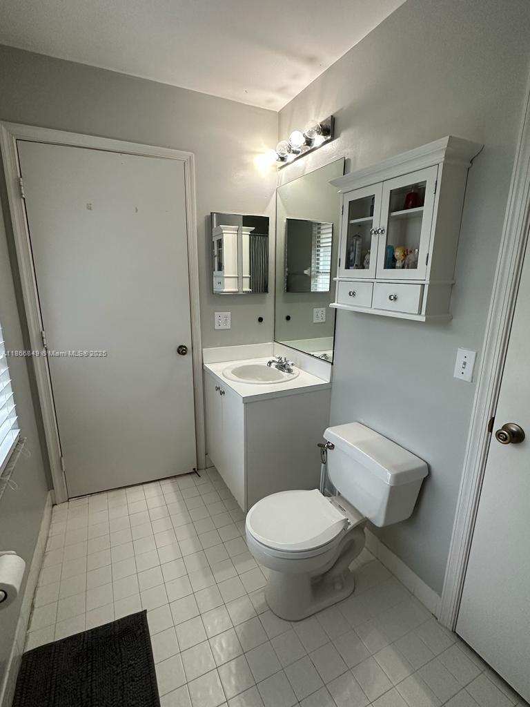 SILVER LAKES PHASE III - Residential Lease