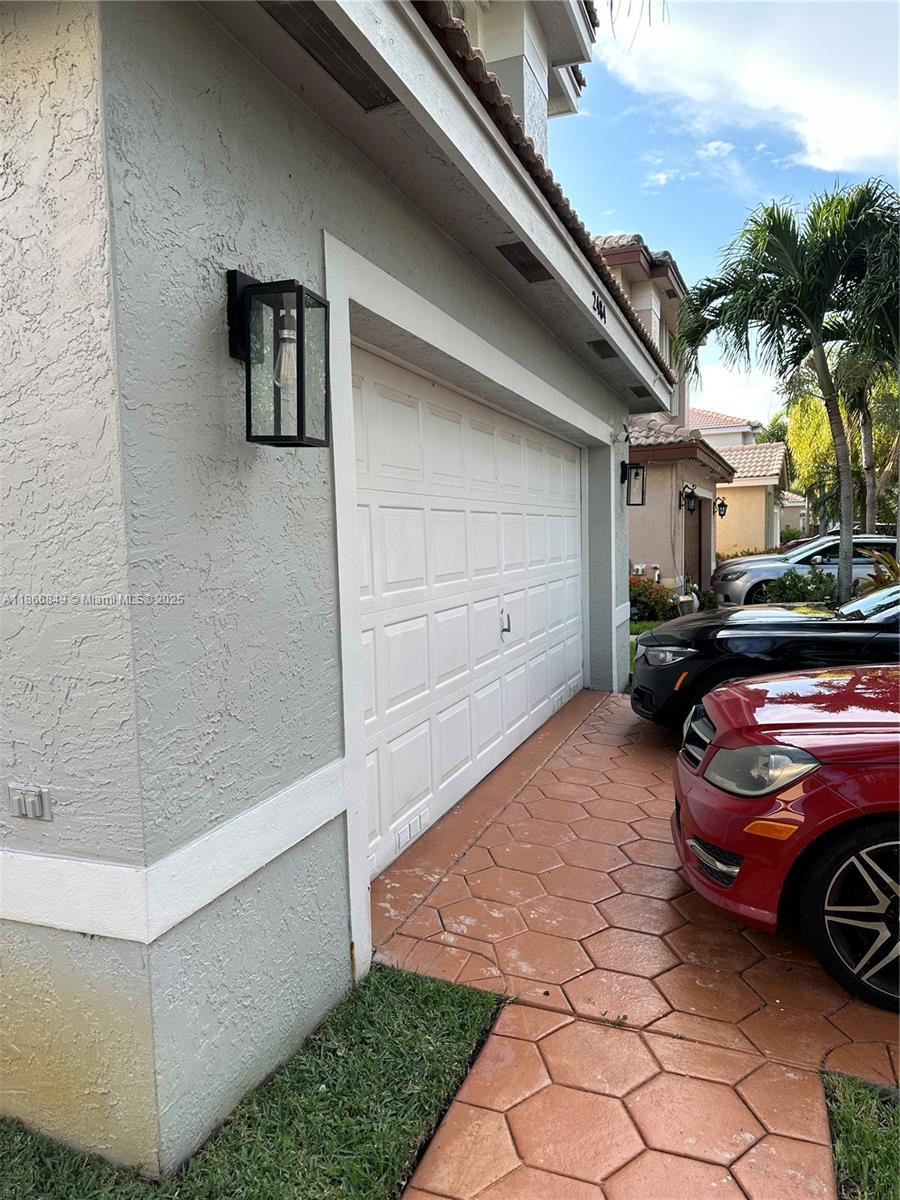 SILVER LAKES PHASE III - Residential Lease