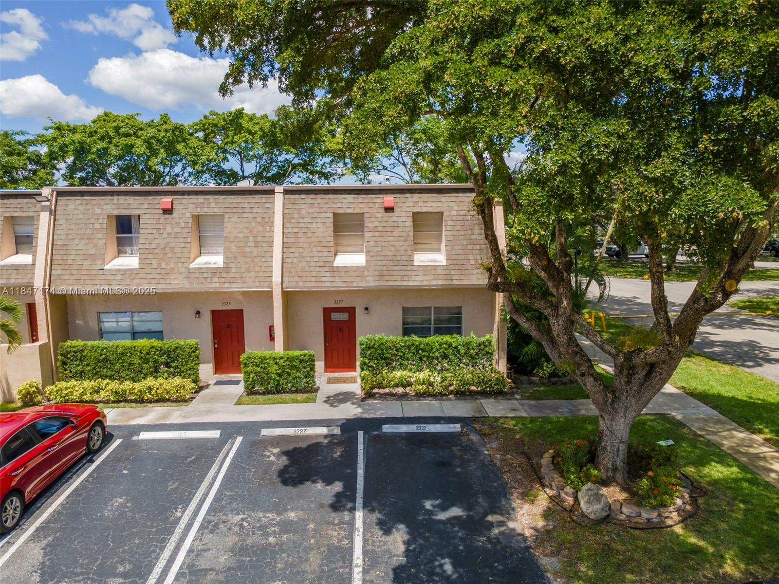 Tastefully Renovated 4-Bedroom Townhome in Pompano Beach
Welcome to this spacious and well-maintained 4-bedroom, 2.5-bath corner-unit townhome in the heart of Pompano Beach. Featuring a freshly renovated kitchen with quality appliances, this home is perfect for everyday living and casual entertaining. All bathrooms have been updated with clean, modern finishes, and the layout offers plenty of storage throughout—including a large walk-in closet in the primary bedroom. Enjoy the comfort of screened patios on both floors. The community offers great amenities including a renovated clubhouse, pool, tennis courts, and an exercise room—everything you need for a balanced lifestyle. Open House August 9th from 11 to 2 PM.