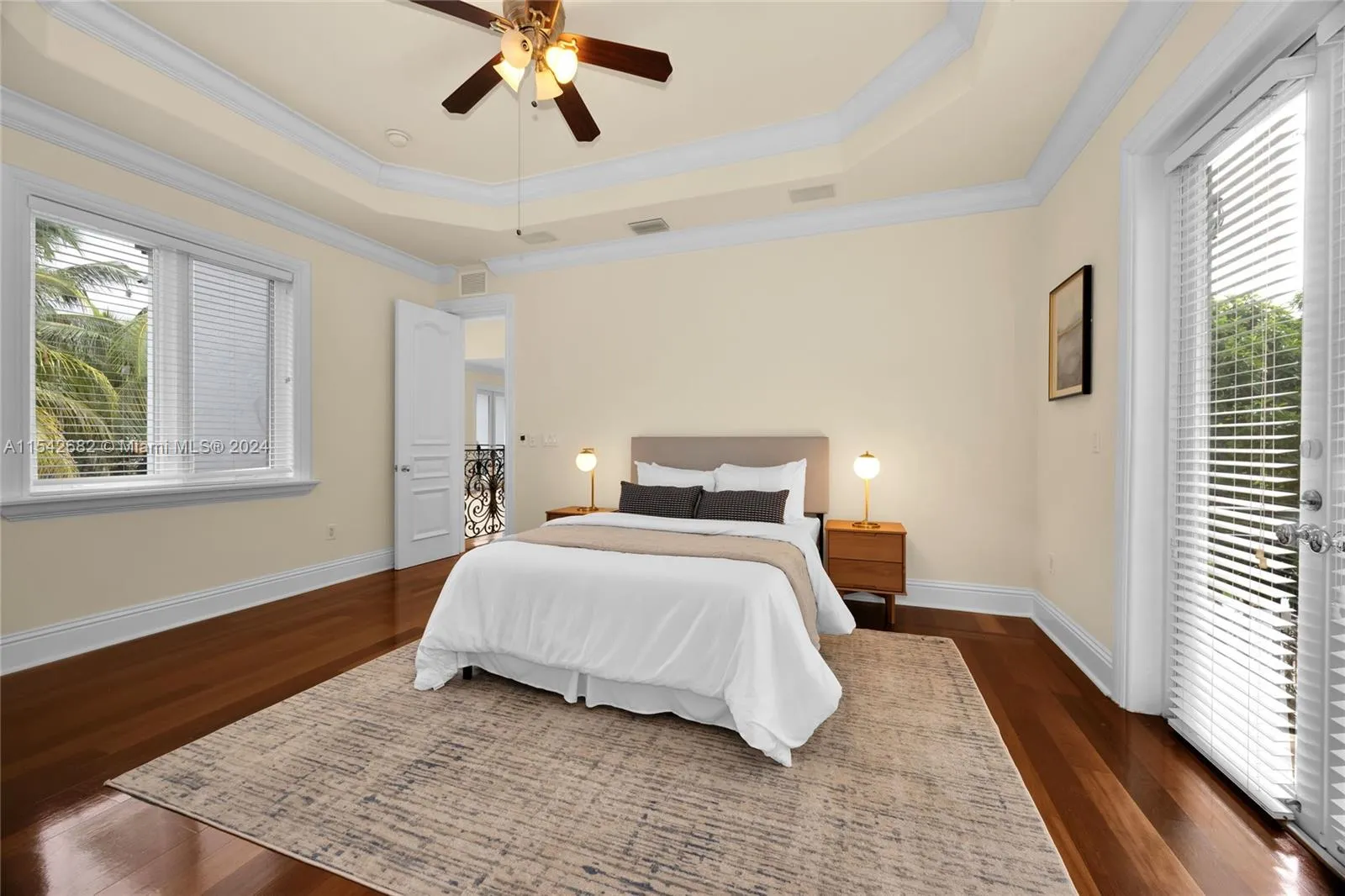 Miami, Florida 33155, United States, 6 Bedrooms Bedrooms, ,8 BathroomsBathrooms,Residential,Active,63747