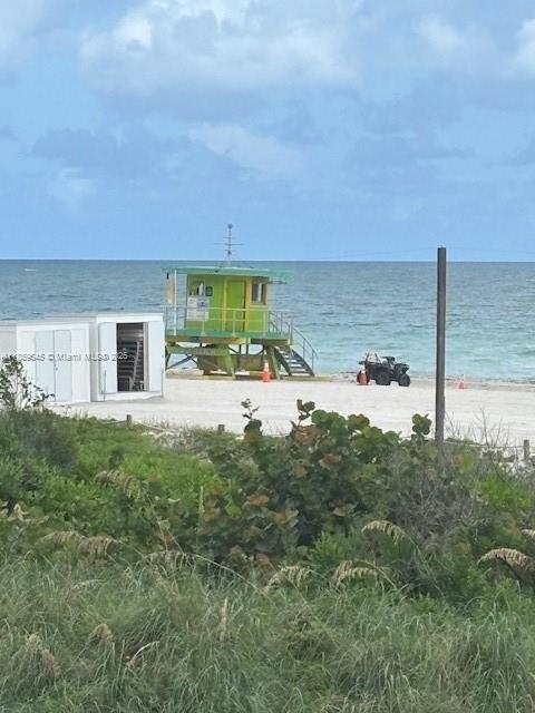 ARLEN BEACH CONDO - Residential Lease