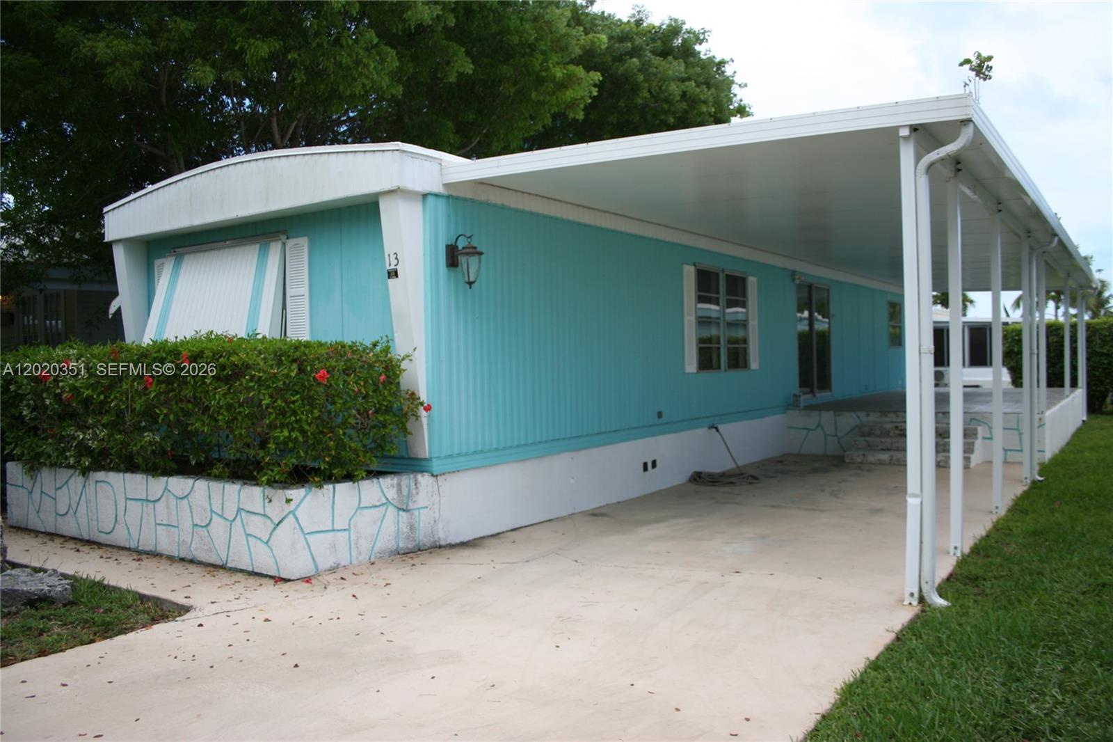 HARBORAGE, THE - Residential