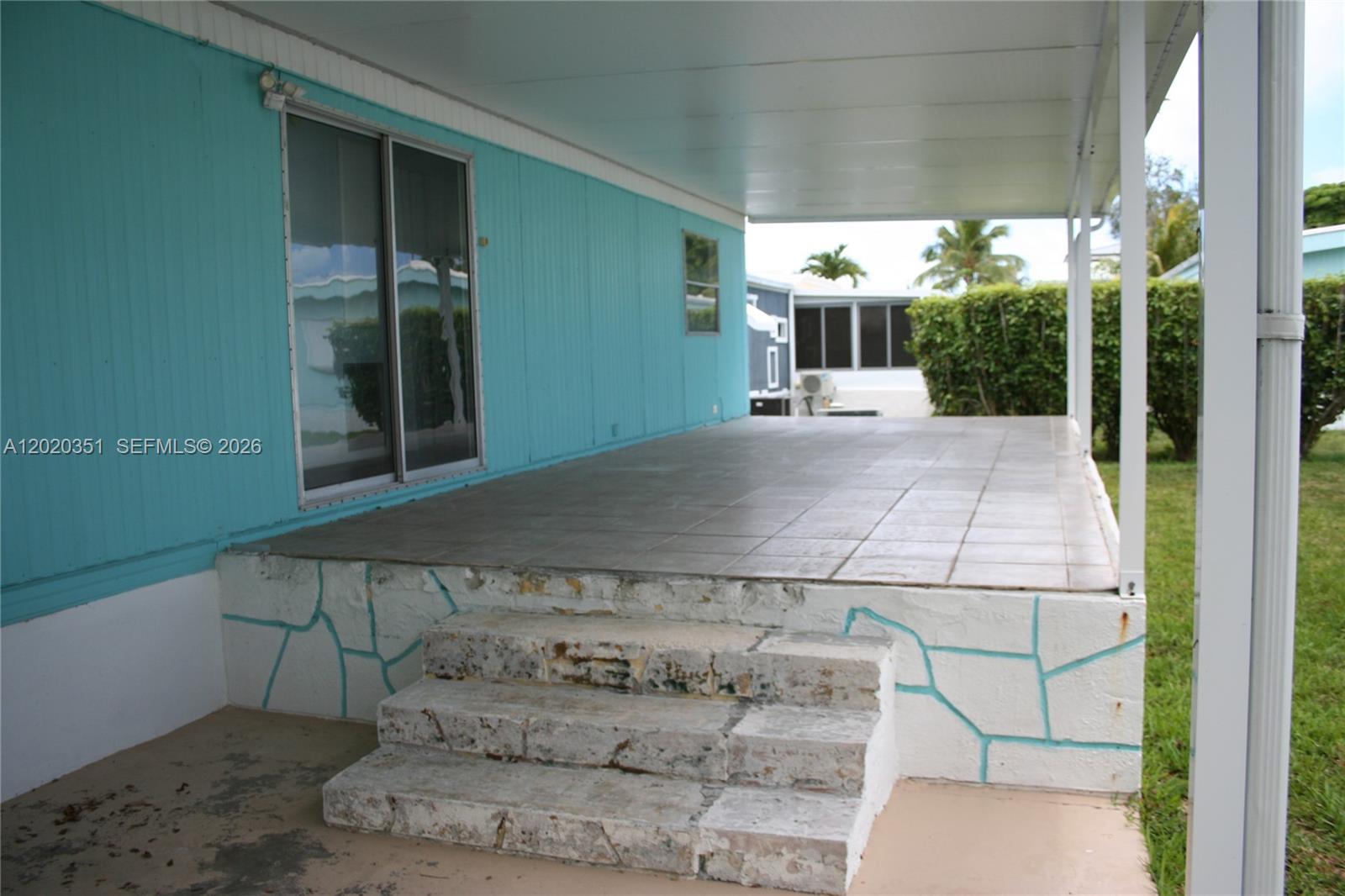 HARBORAGE, THE - Residential