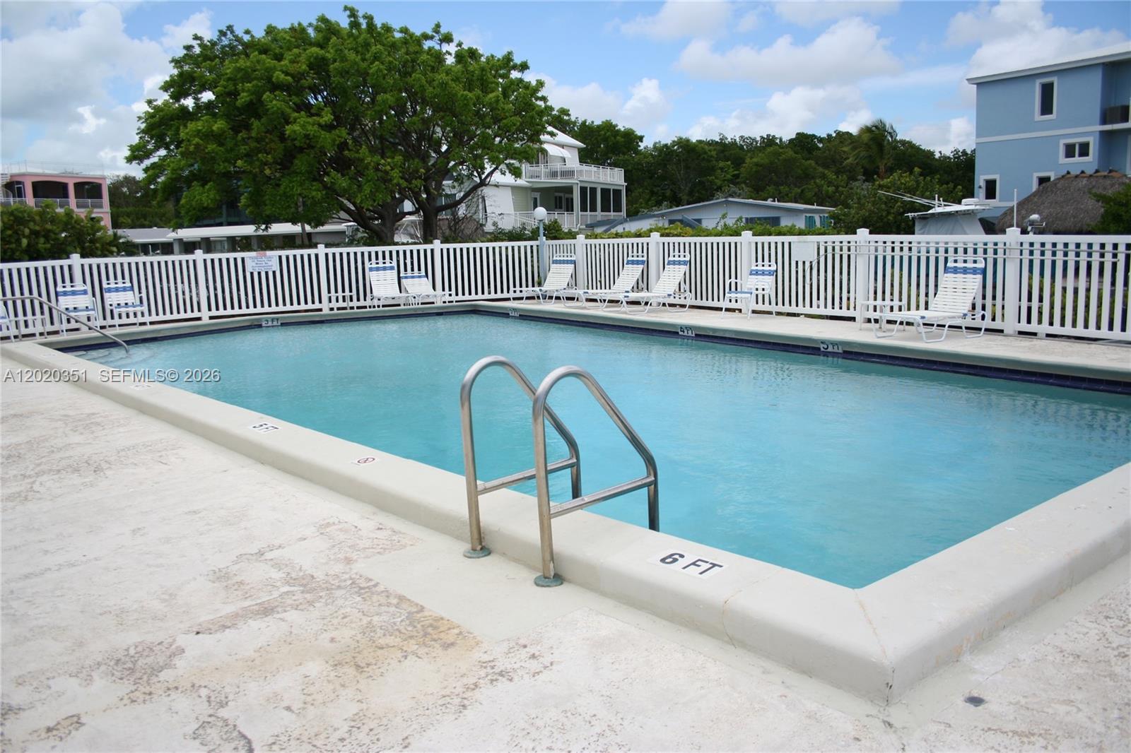 HARBORAGE, THE - Residential