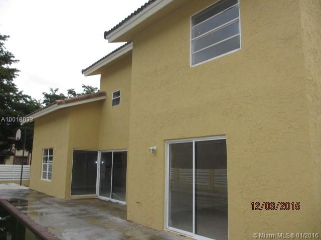 Country Lake Manor Sec 02 - Residential