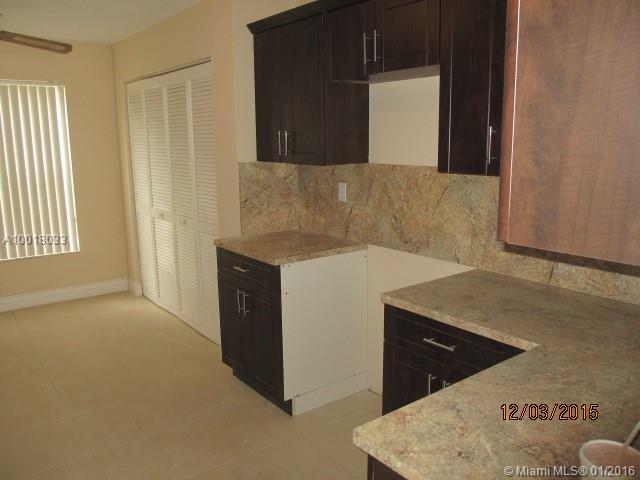 Country Lake Manor Sec 02 - Residential