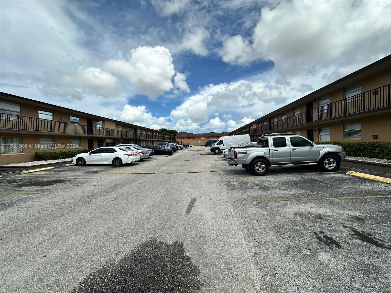 LAS VILLAS SEGOVIA CONDO - Residential