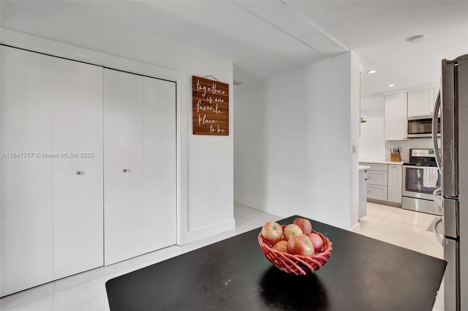 CORAL RIDGE GALT ADD NO 1 - Residential Lease