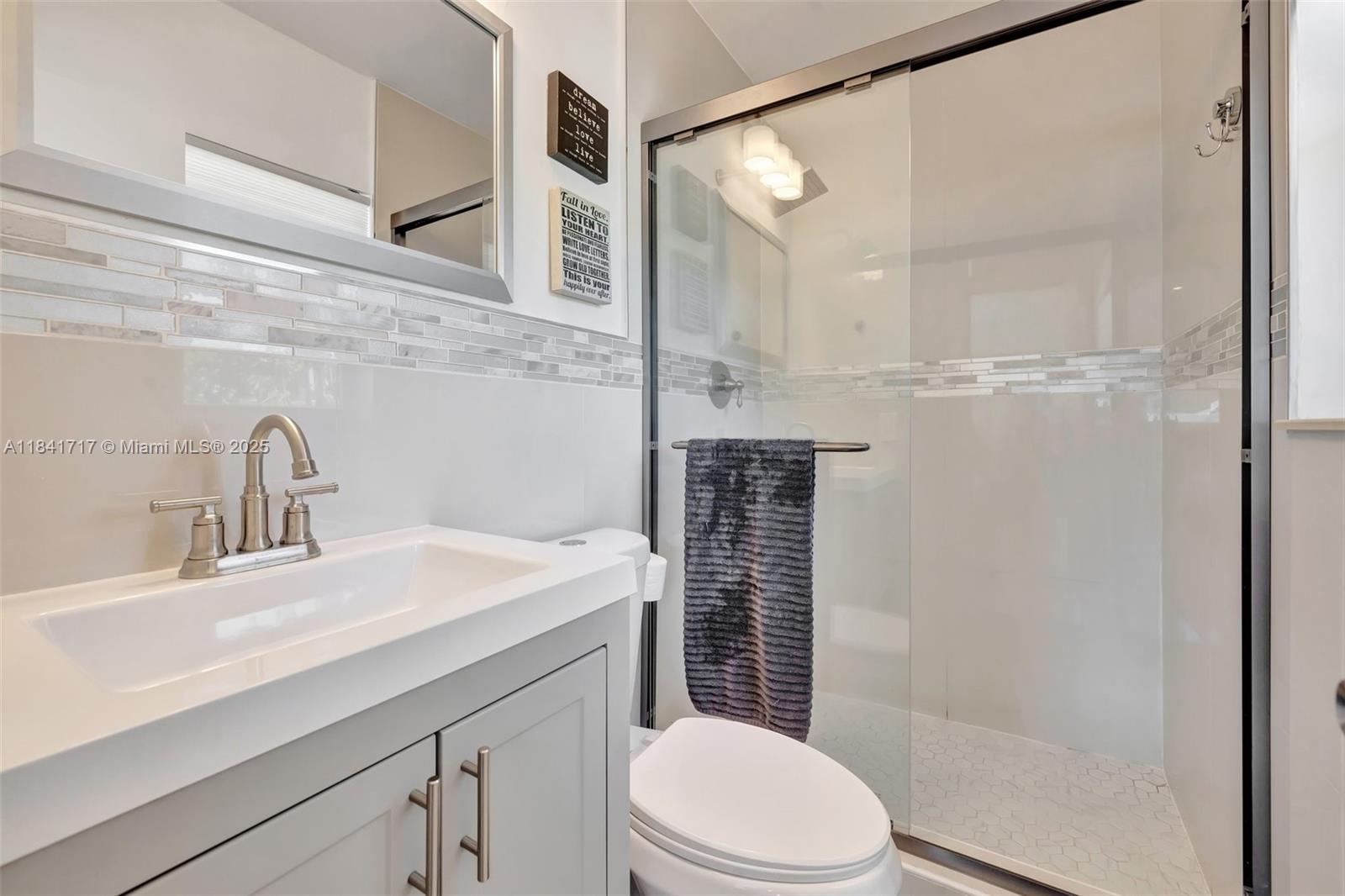 CORAL RIDGE GALT ADD NO 1 - Residential Lease