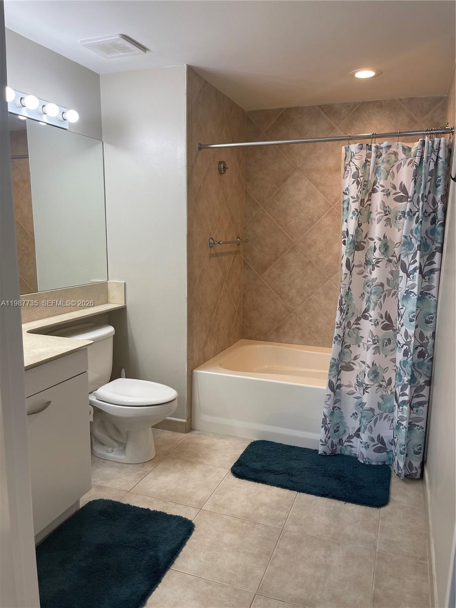 2080 OCEAN DRIVE CONDO - Residential Lease