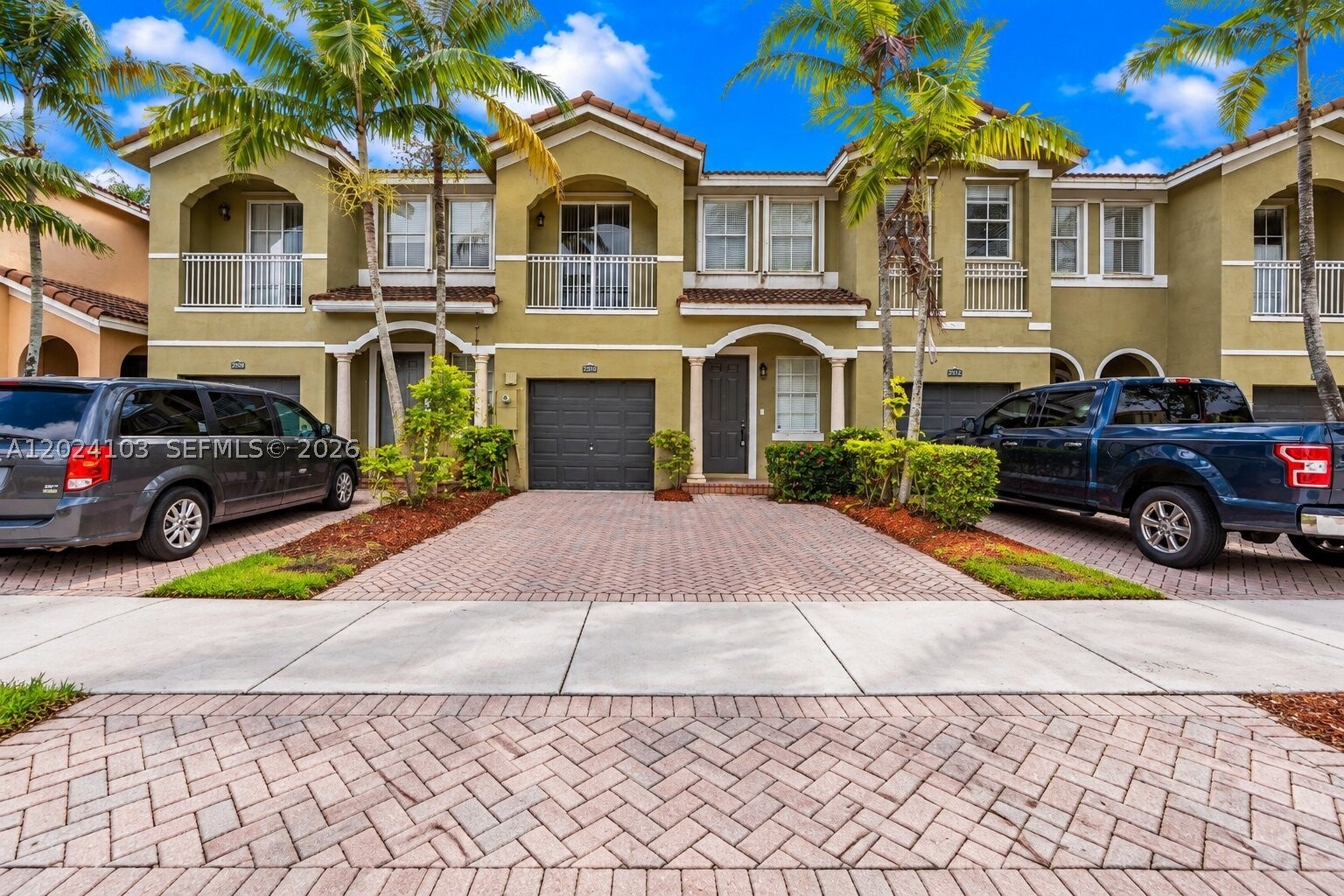 2560 SE 15th Ct