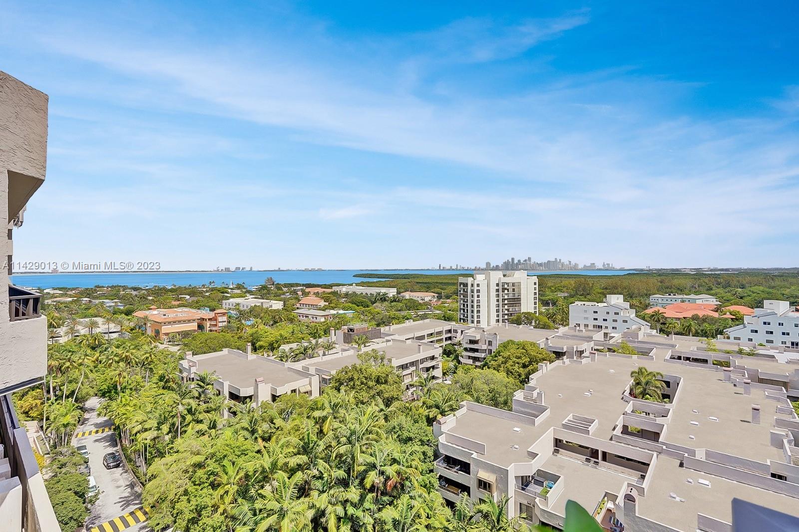 THE EMERALDBAY @ KEY COLO - Residential