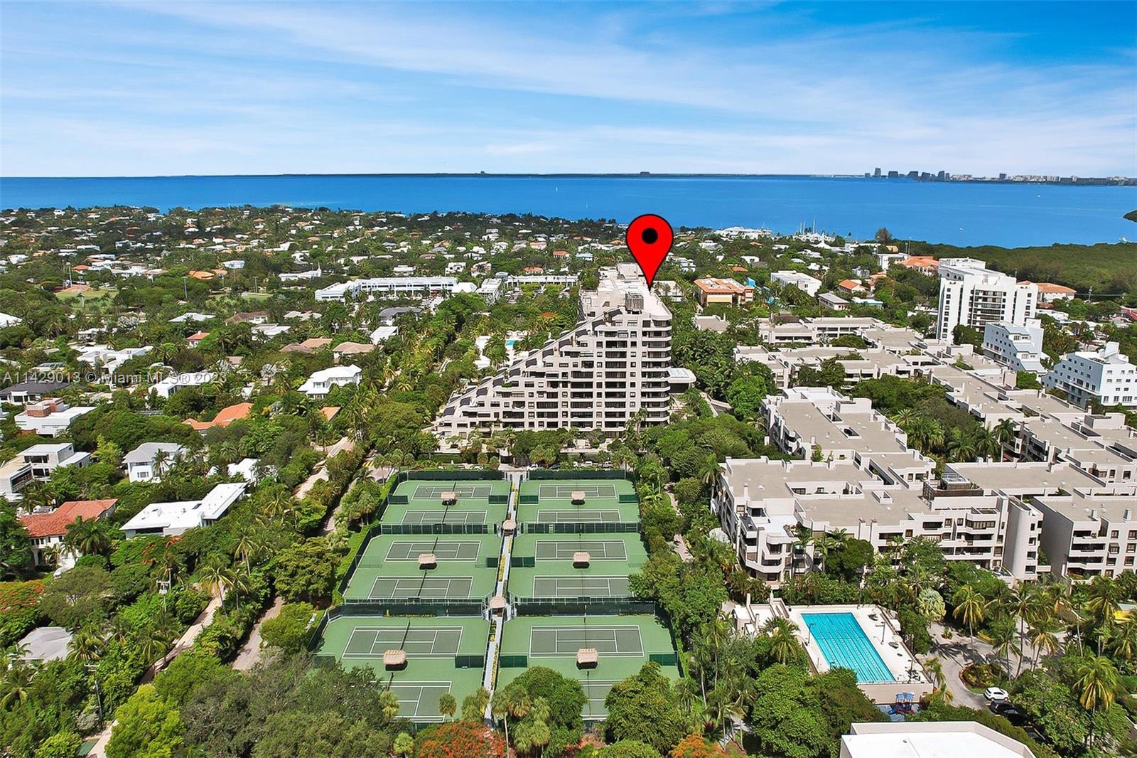 THE EMERALDBAY @ KEY COLO - Residential