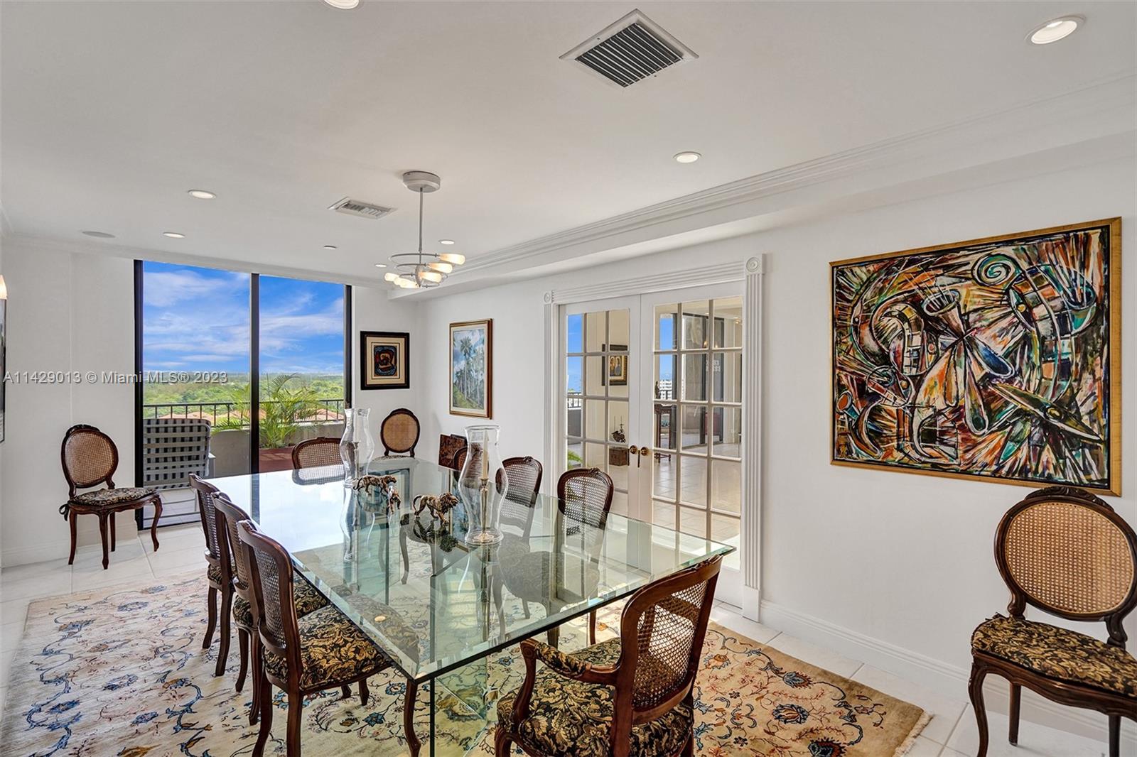 THE EMERALDBAY @ KEY COLO - Residential