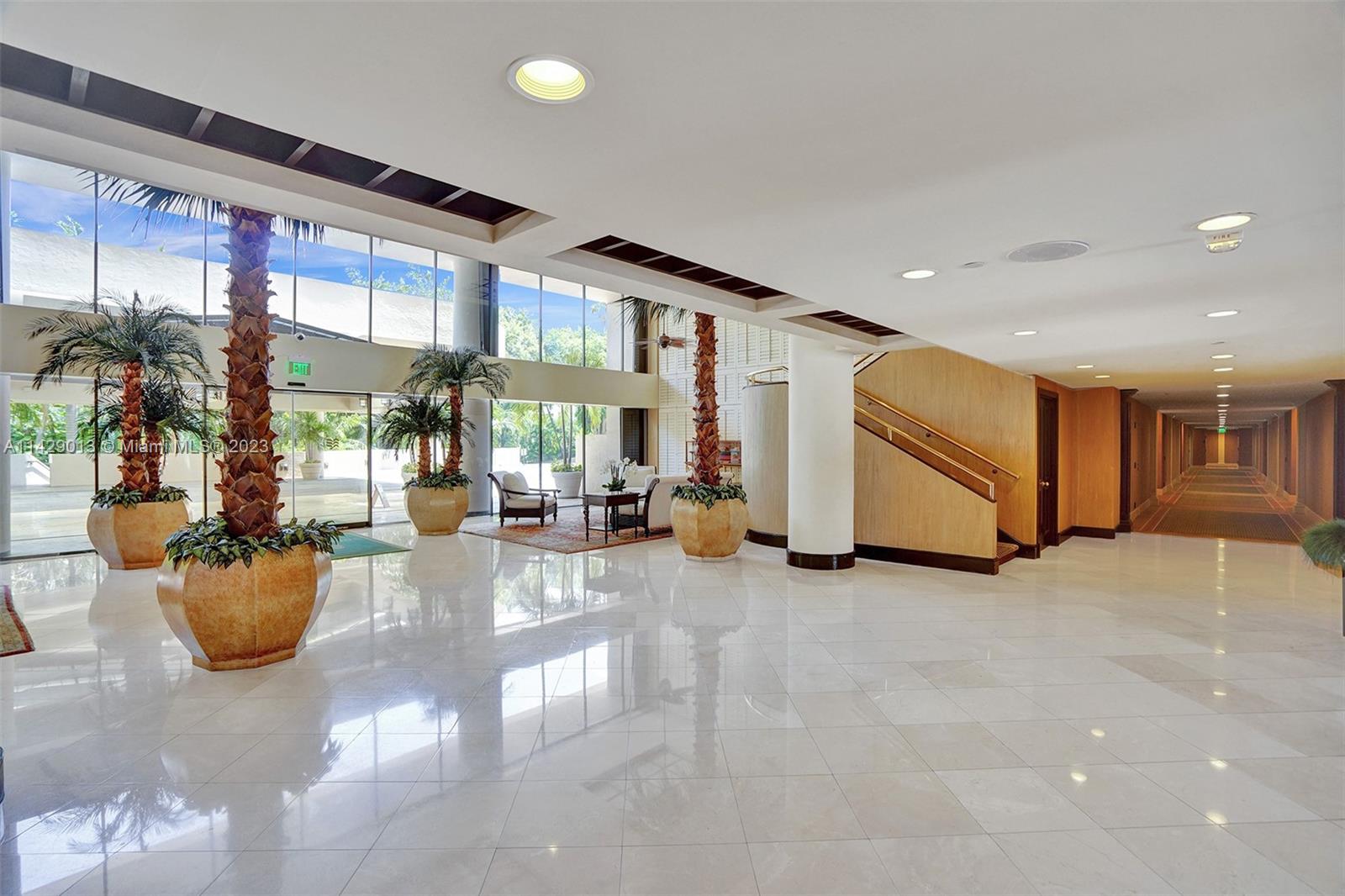 THE EMERALDBAY @ KEY COLO - Residential