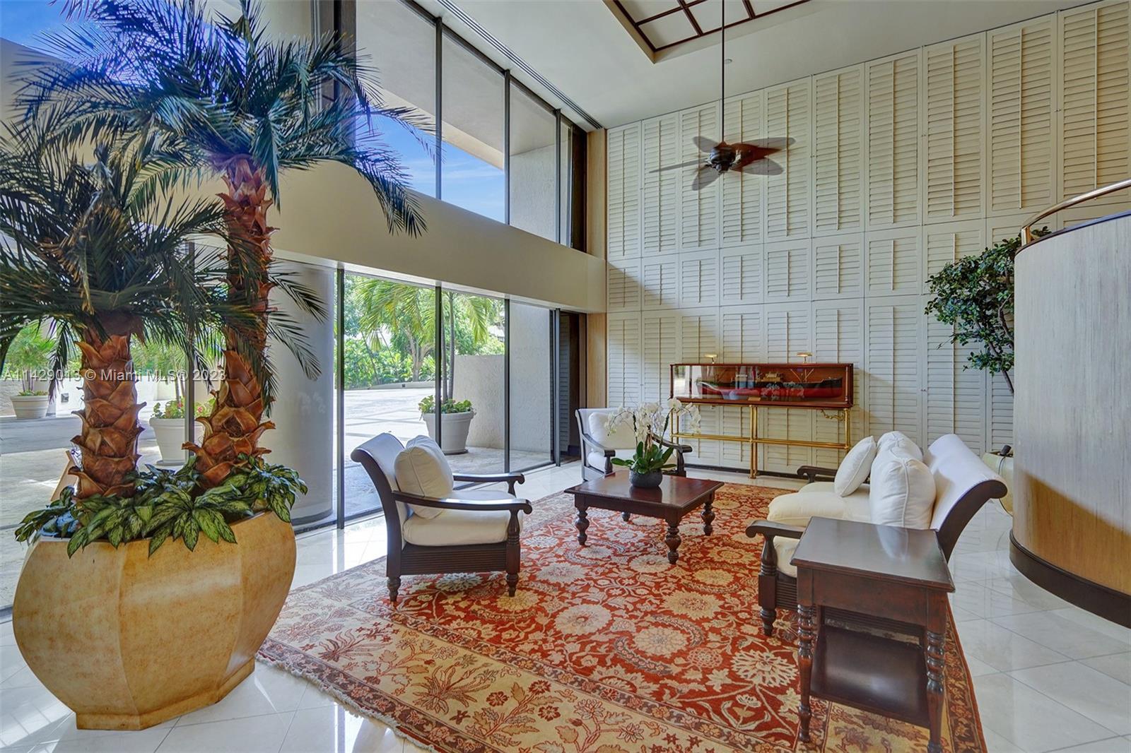 THE EMERALDBAY @ KEY COLO - Residential