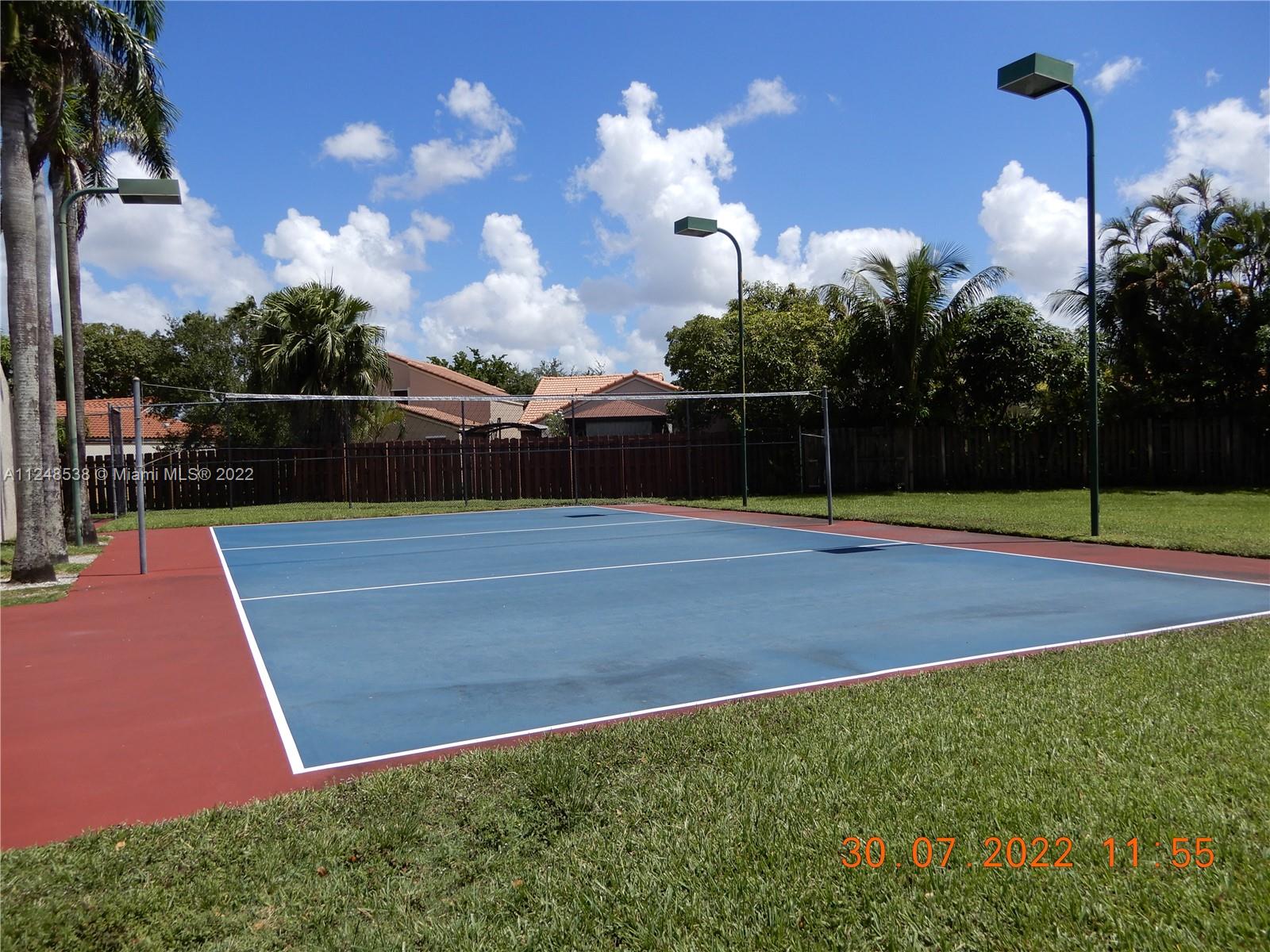 THE MOORS CLUSTER HOMES - Residential