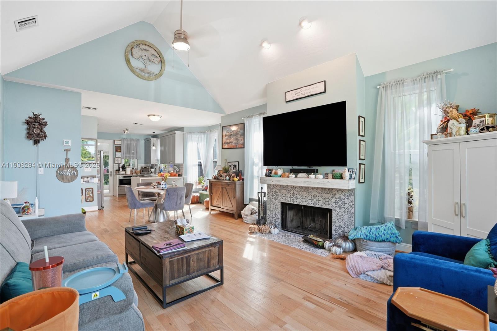 LABELLE - Residential