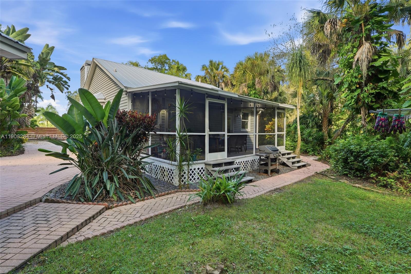 LABELLE - Residential