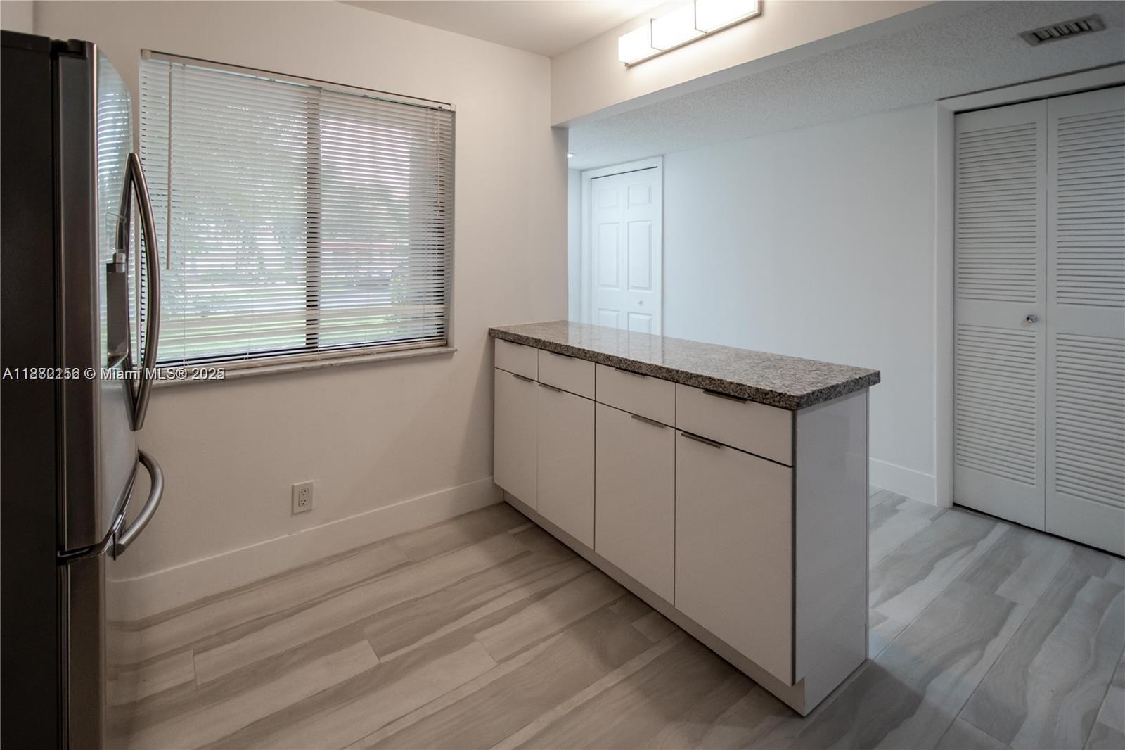 GARDENS AT BONAVENTURE 14 - Residential Lease