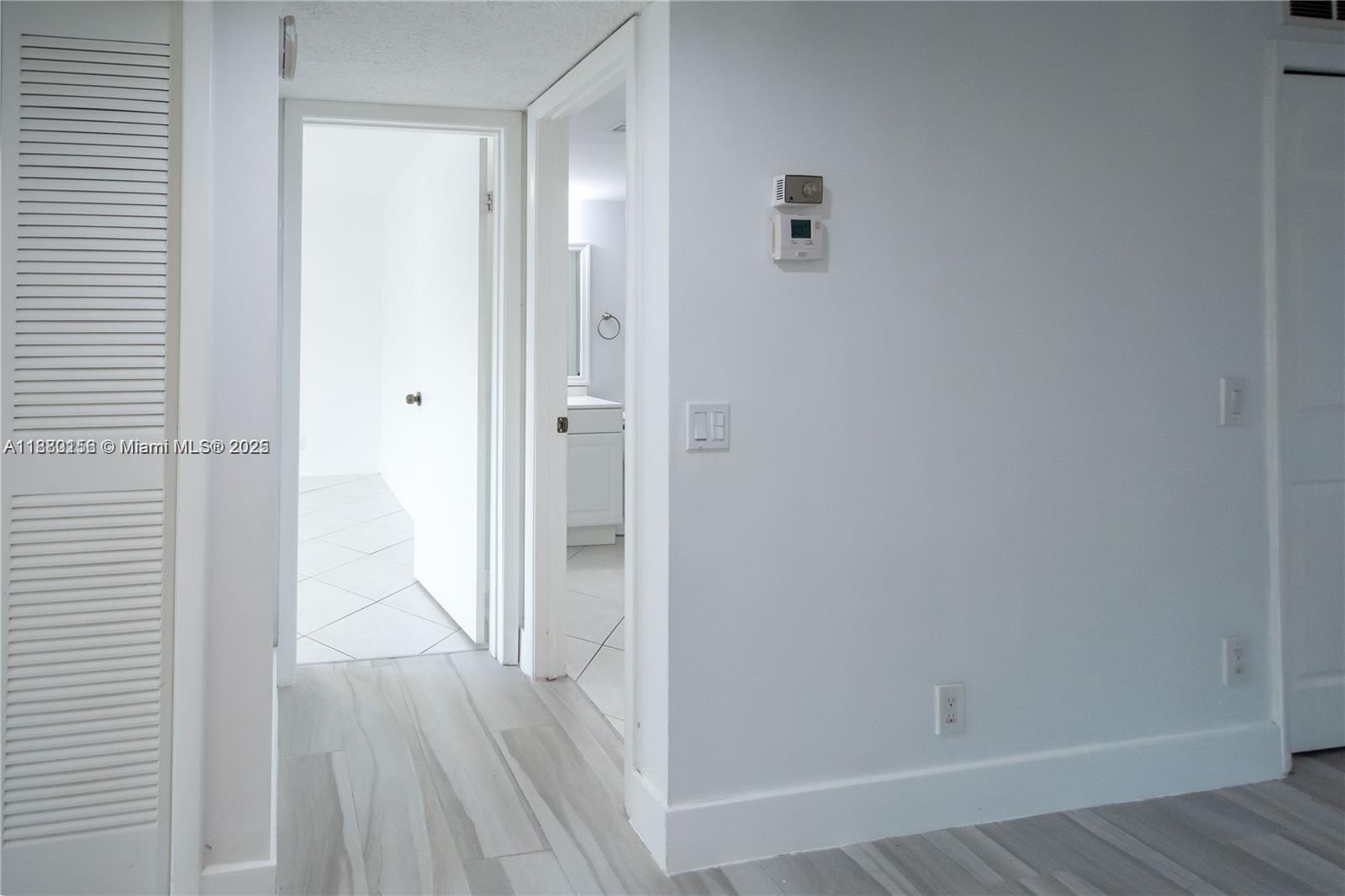 GARDENS AT BONAVENTURE 14 - Residential Lease