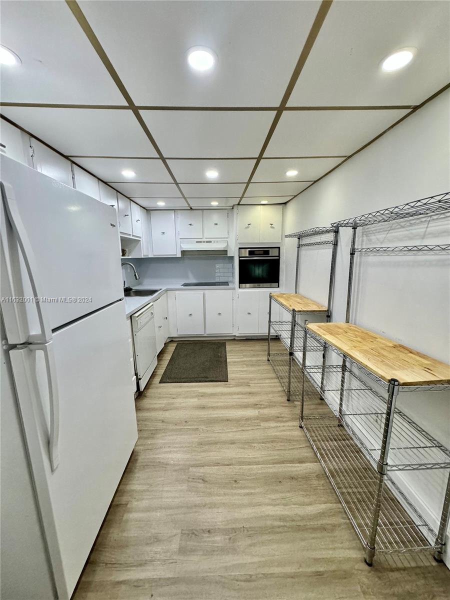 OCEANVIEW BUILDING B COND - Residential