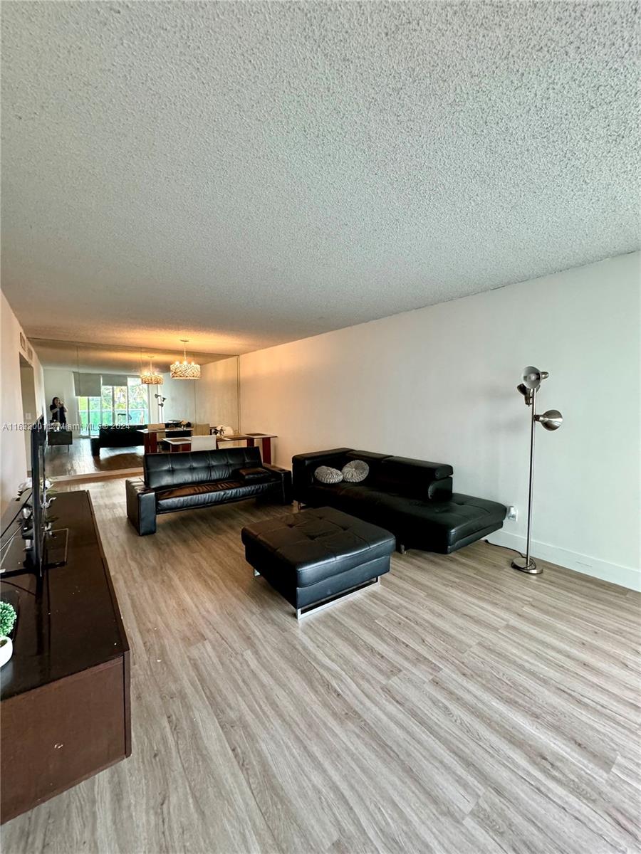 OCEANVIEW BUILDING B COND - Residential
