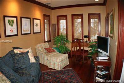 Sunset Key - Residential