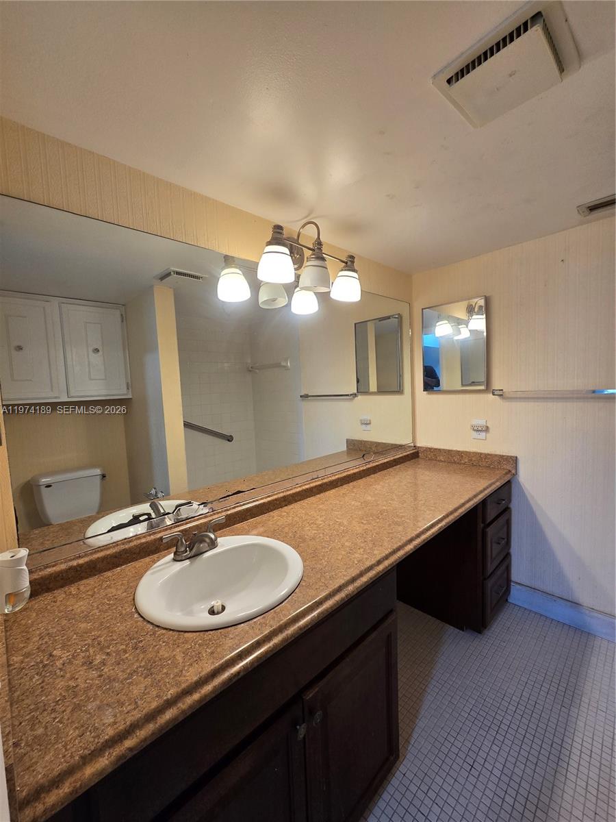 CORAL GATE IV CONDO - Residential