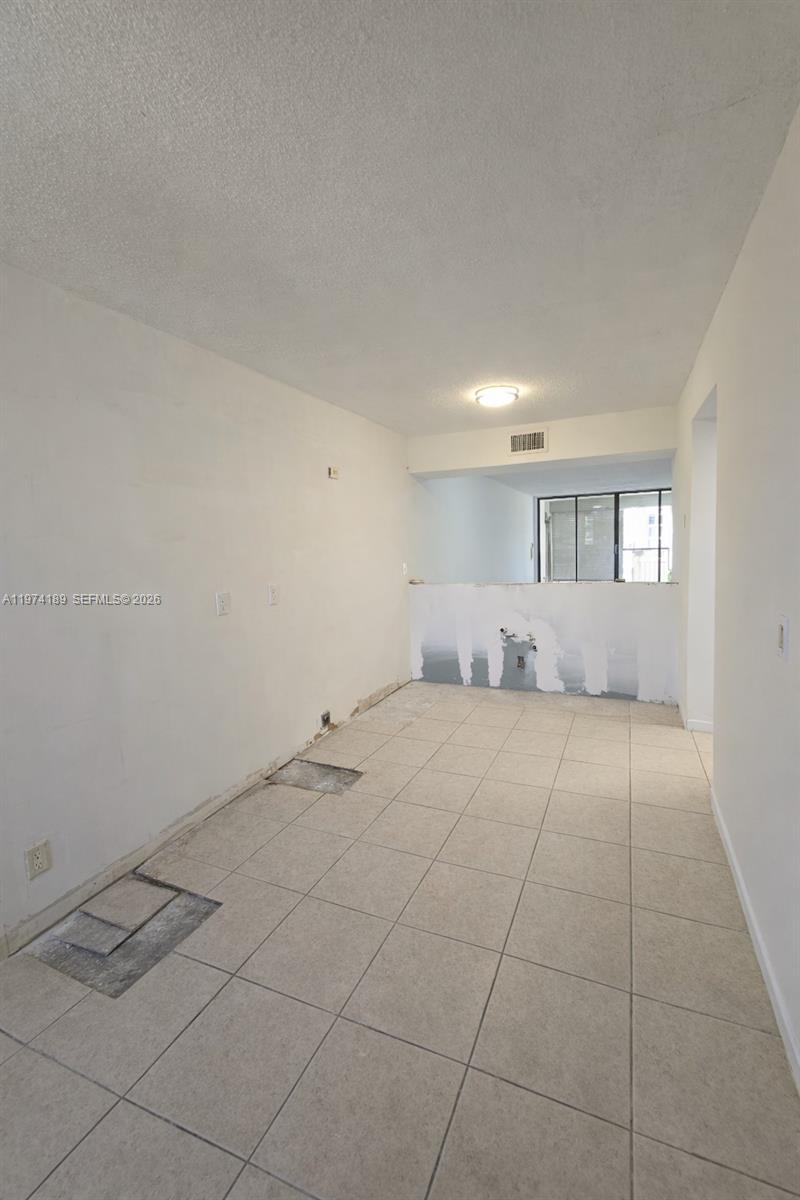 CORAL GATE IV CONDO - Residential