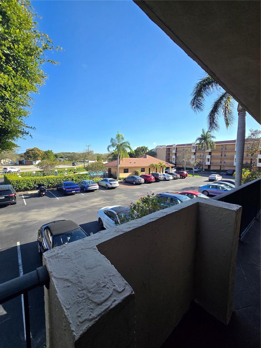 CORAL GATE IV CONDO - Residential