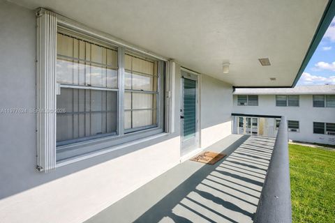 Tiny photo for 264 Norwich K #264, West Palm Beach, FL 33417 (MLS # A11977624)