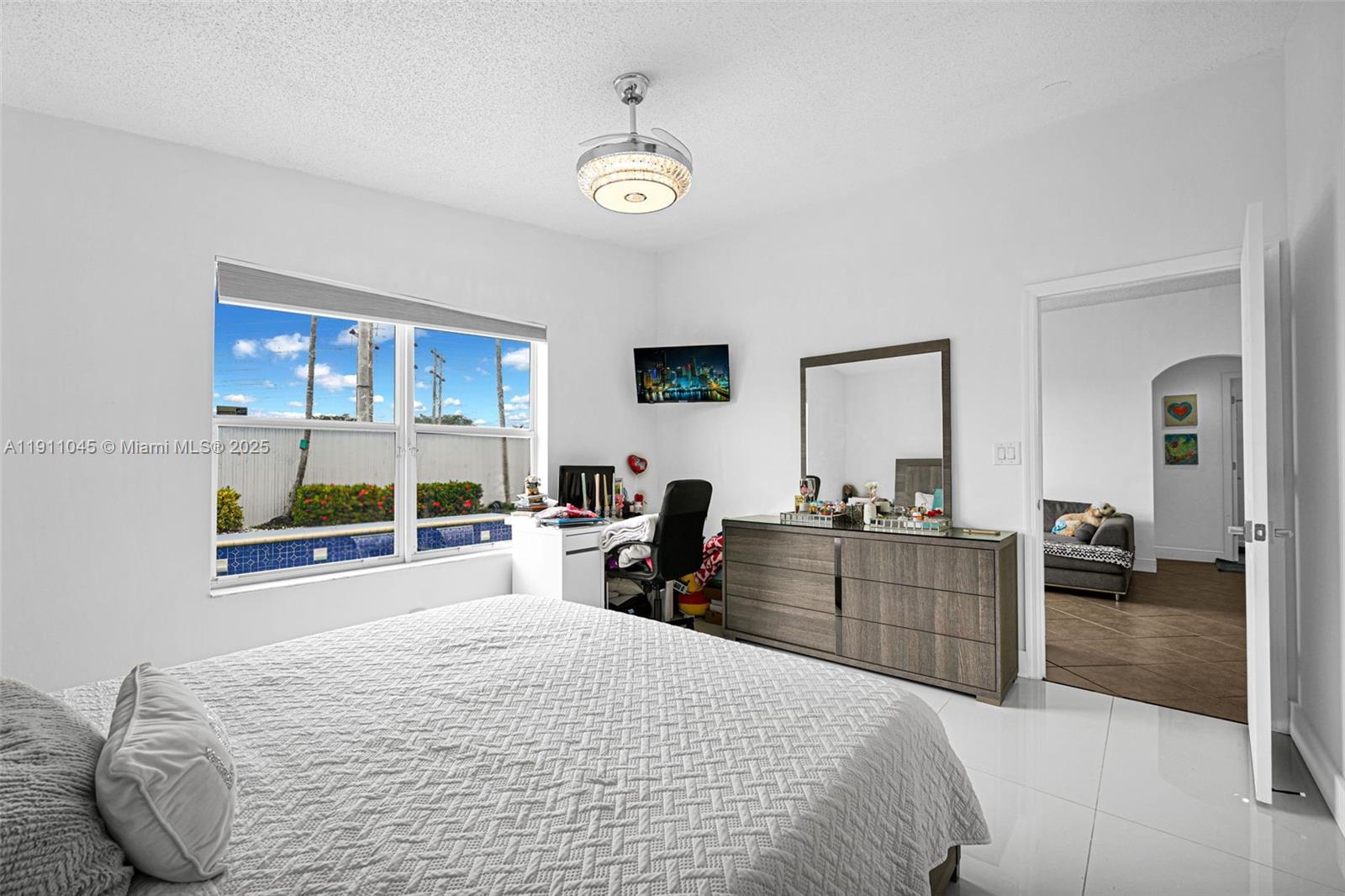 WEITZER SERENA LAKES ESTA - Residential