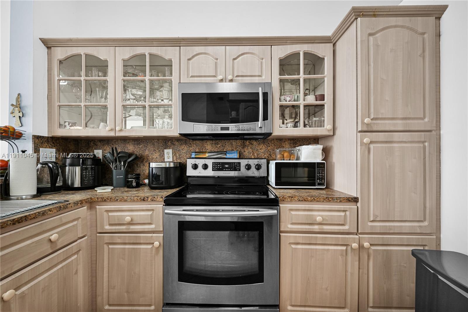 WEITZER SERENA LAKES ESTA - Residential