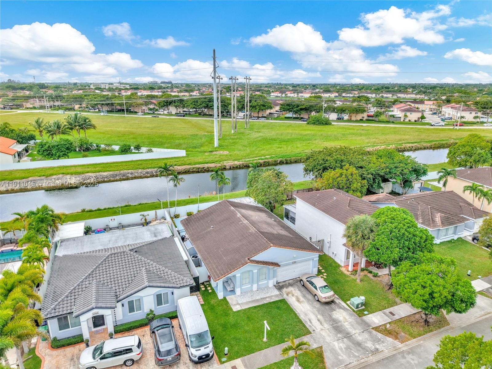 WEITZER SERENA LAKES ESTA - Residential