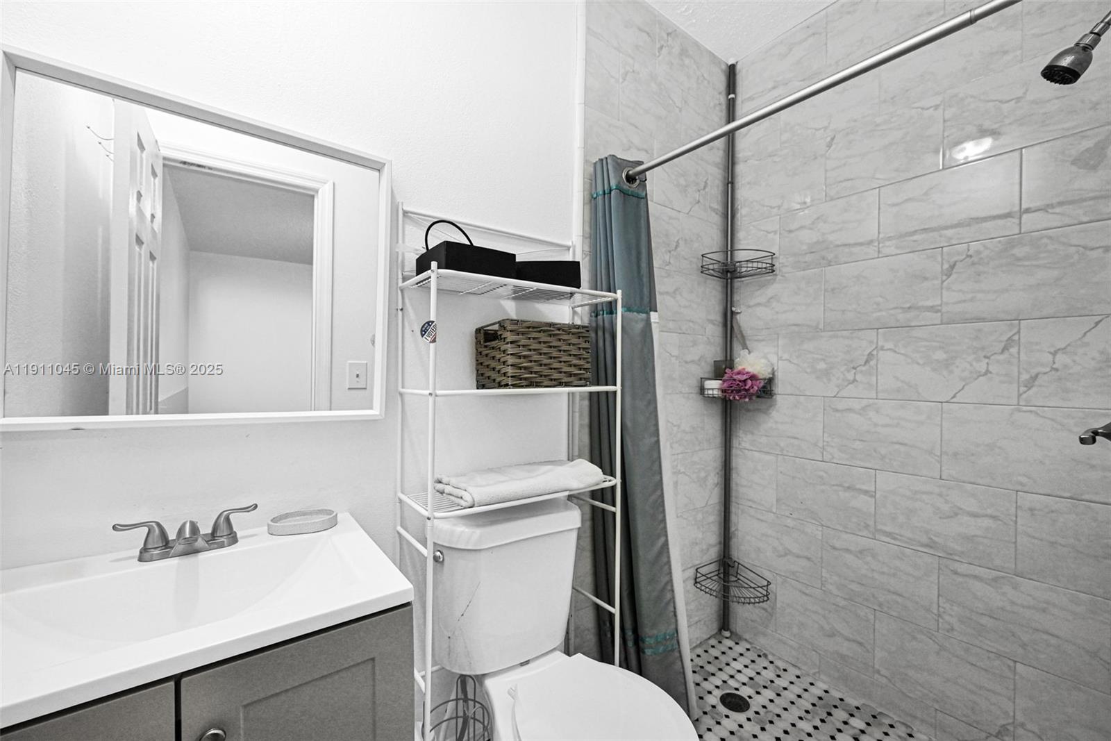 WEITZER SERENA LAKES ESTA - Residential