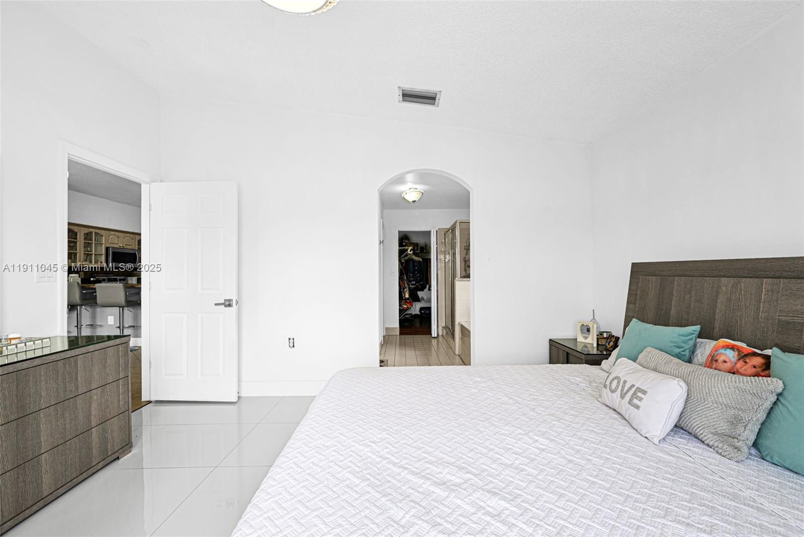 WEITZER SERENA LAKES ESTA - Residential