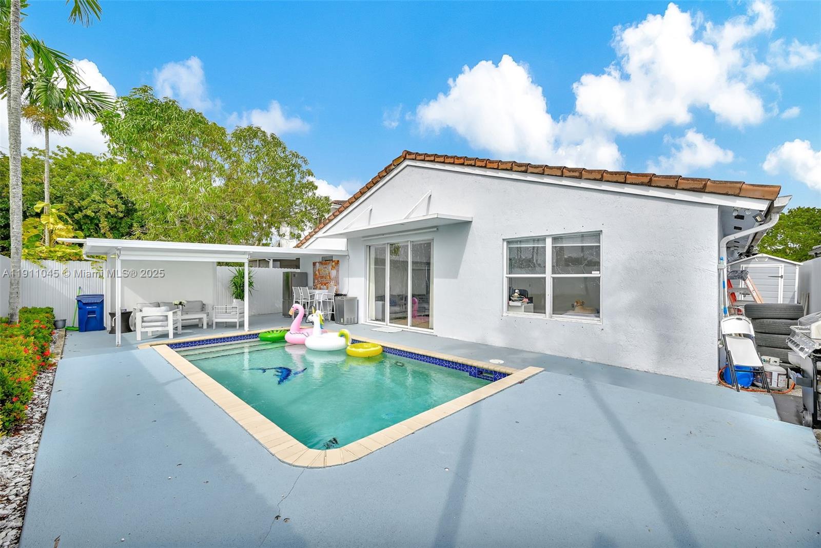 WEITZER SERENA LAKES ESTA - Residential